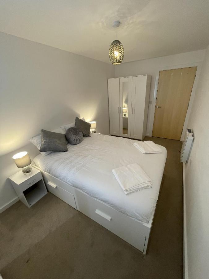 Modern 2-Bed Apartment In The Heart Of Salford Quays Salford (Greater Manchester) Exterior foto