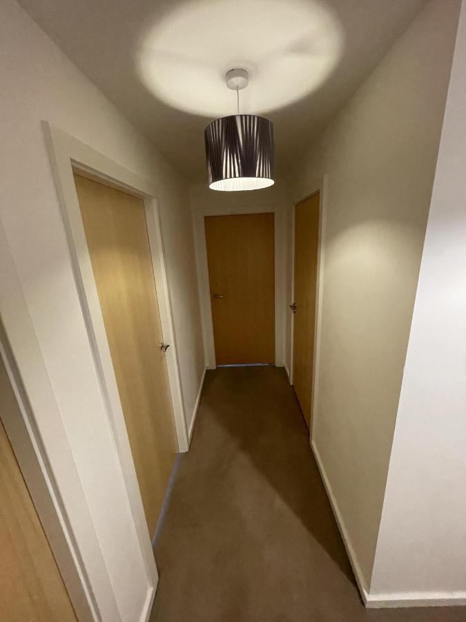 Modern 2-Bed Apartment In The Heart Of Salford Quays Salford (Greater Manchester) Exterior foto