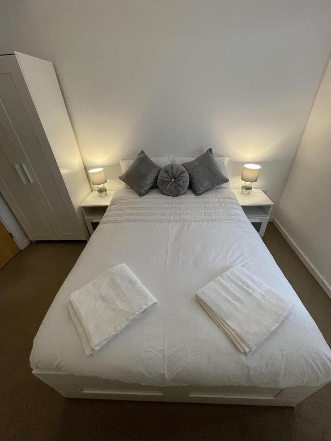 Modern 2-Bed Apartment In The Heart Of Salford Quays Salford (Greater Manchester) Exterior foto