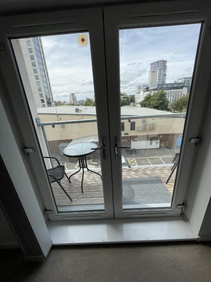 Modern 2-Bed Apartment In The Heart Of Salford Quays Salford (Greater Manchester) Exterior foto
